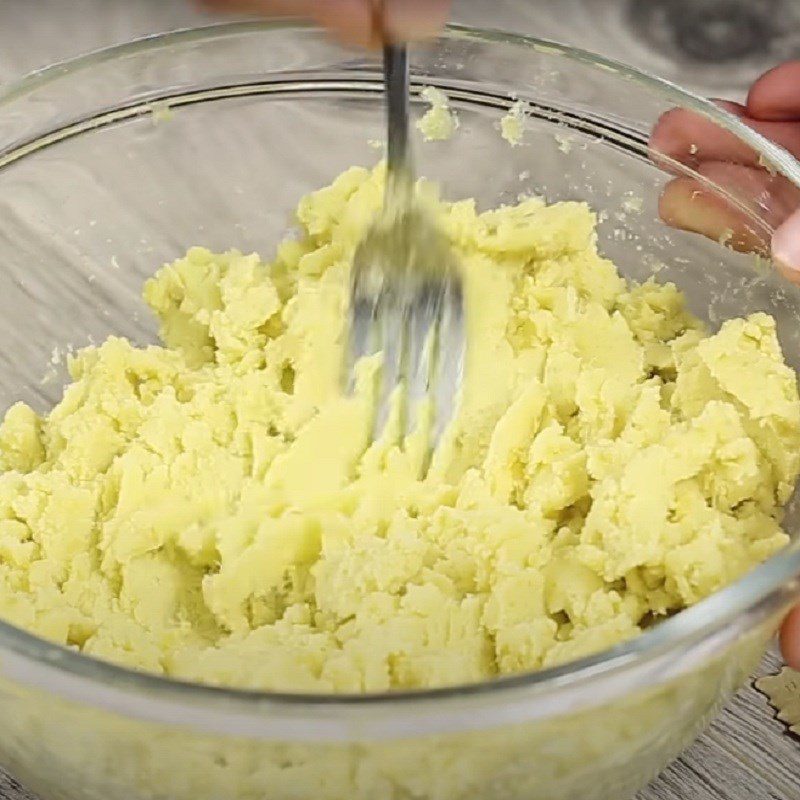 Step 1 Steam and mash potatoes Green Tea Sweet Potato Dessert