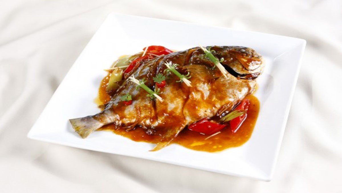 Braised Pomfret with Ginger and Chili