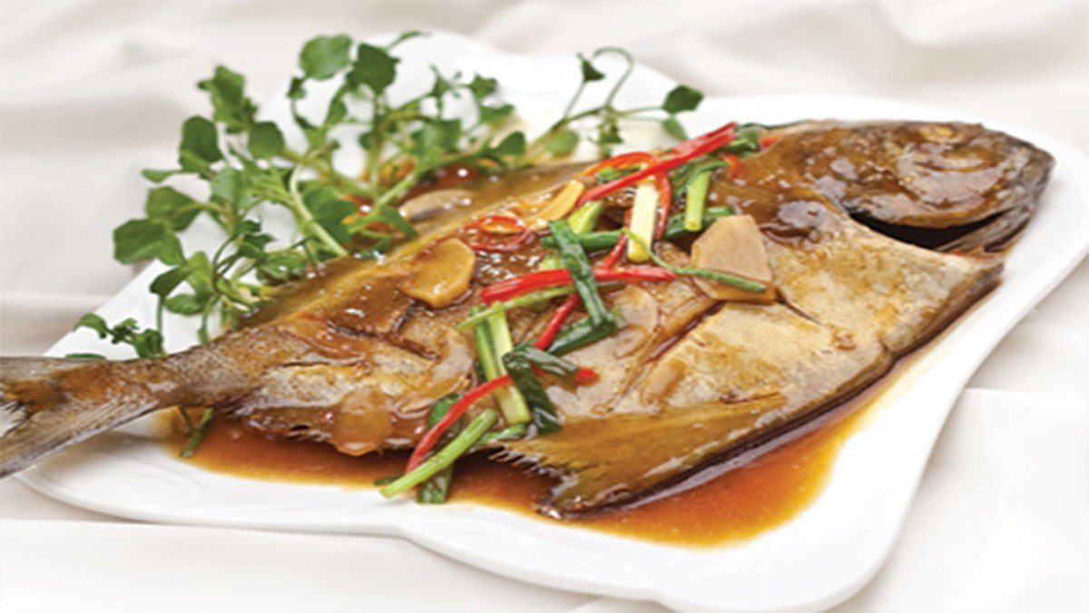 Stewed Pomfret with Ginger