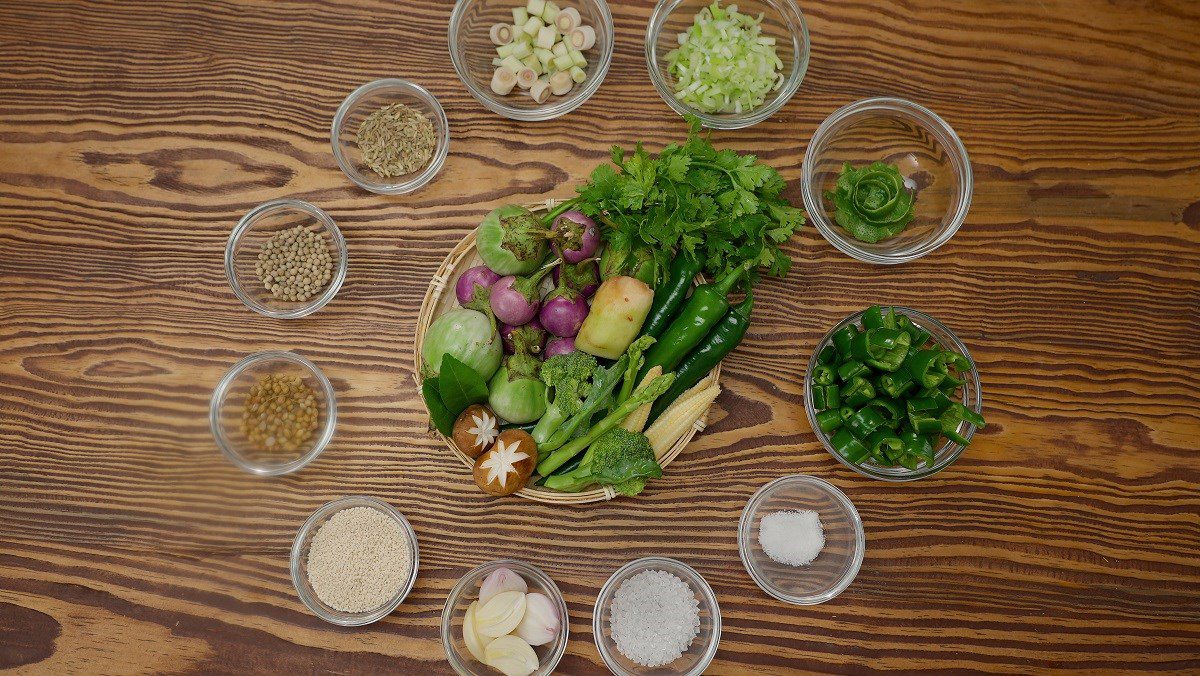 Ingredients for vegetarian green curry