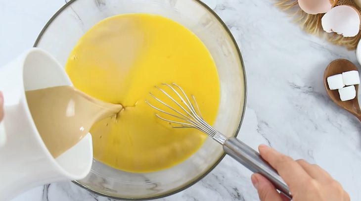 Step 3 Making the flan mixture Black sugar milk tea flan