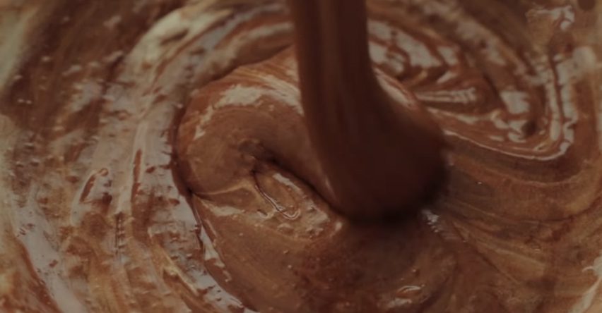 Step 5 Mix the flour mixture with the egg whites Chocolate fudge sponge cake