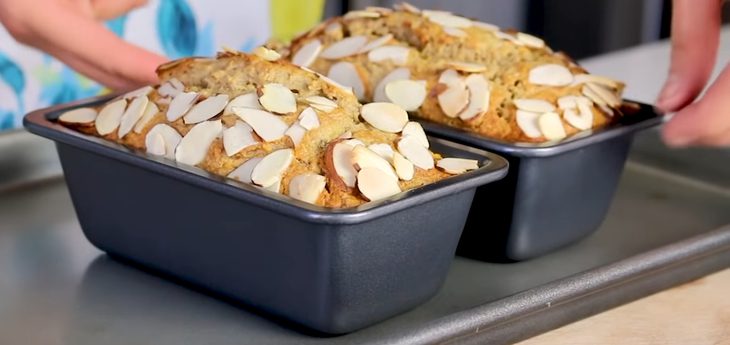 Step 4 Pour the batter and bake Banana Yogurt Oatmeal Bread