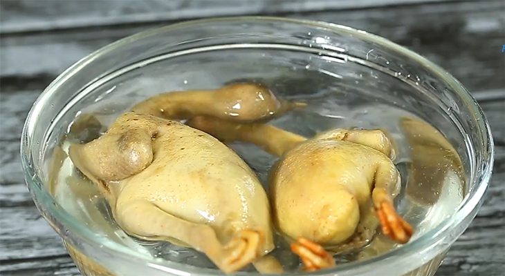 Step 2 Cook the quail Five-Spice Quail