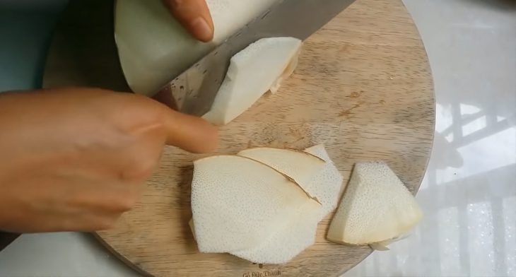 Step 3 Cutting Bamboo Shoots Dried Bamboo