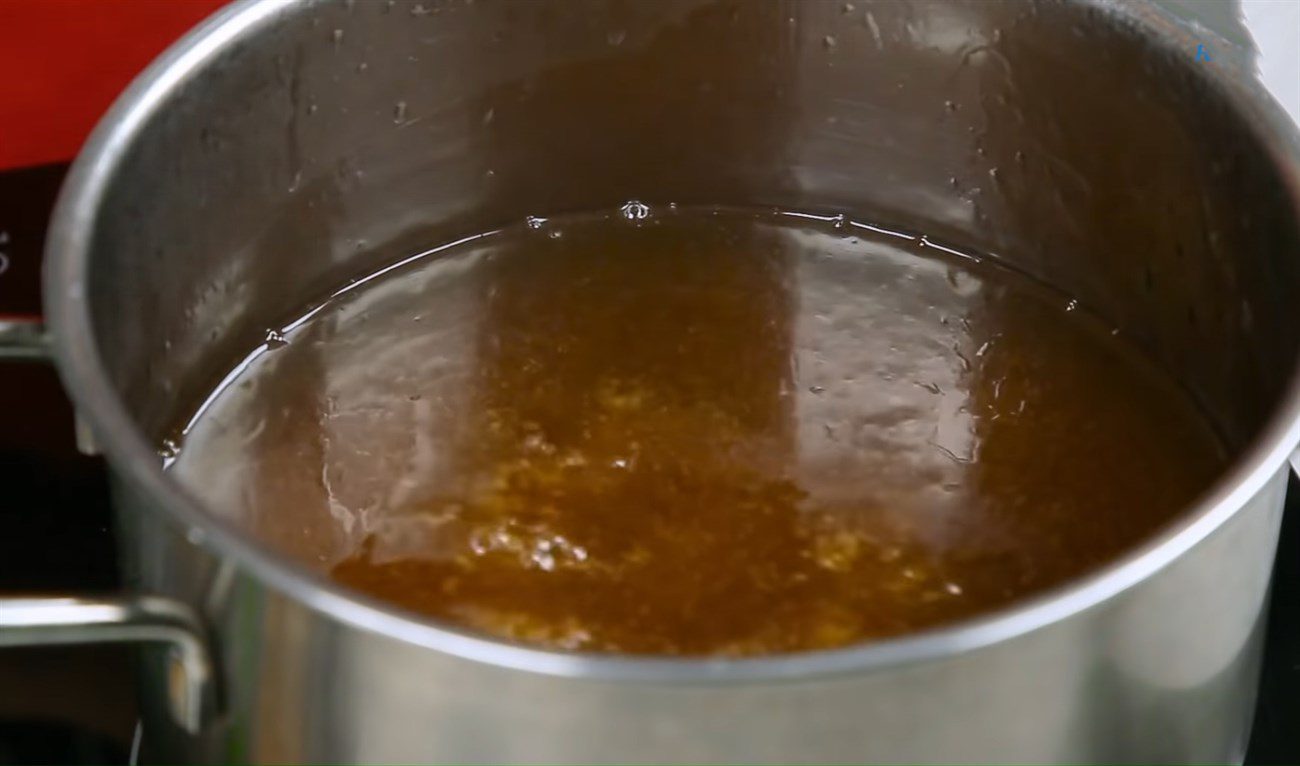 Step 6 Cooking Broth Durian Noodles