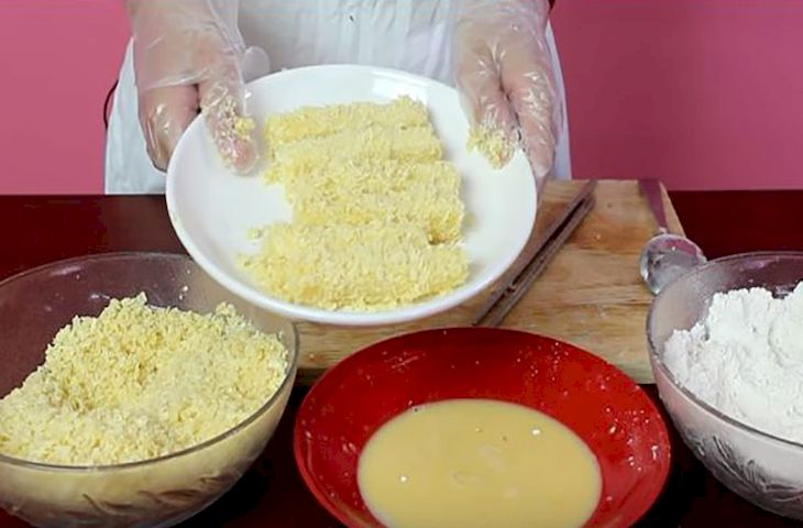 Step 2 Prepare the Cheese Stick Batter