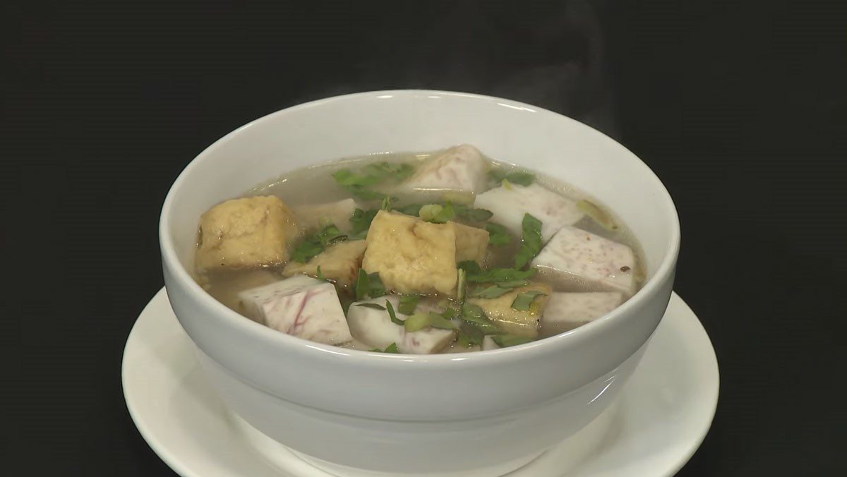 Taro soup with tofu