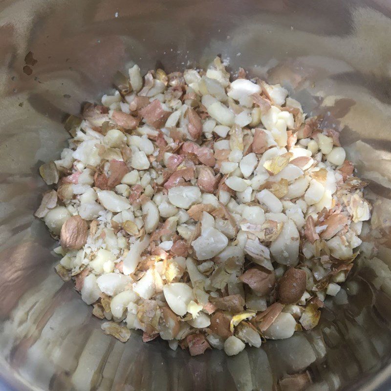 Step 1 Prepare the ingredients for gourd soup with peanuts