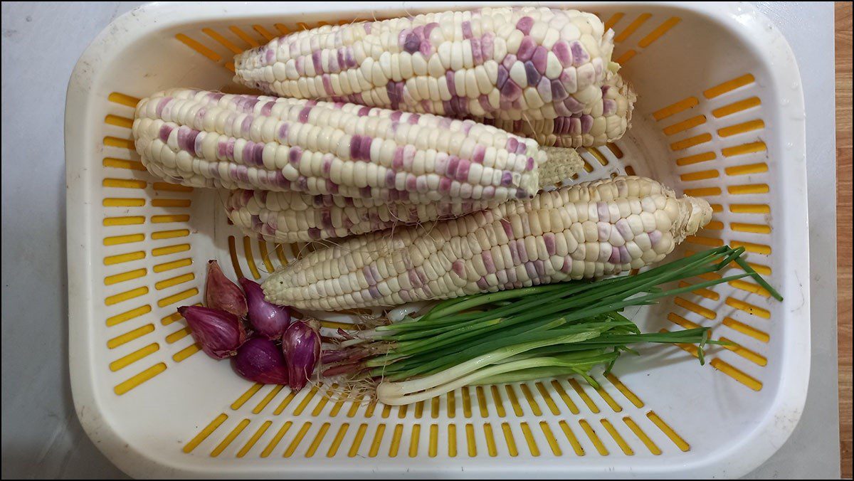 Ingredients for crispy corn fritters