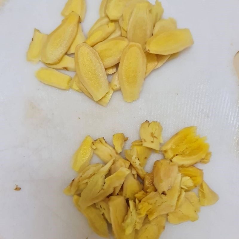 Step 2 Blanch the sour fruits and prepare the sugar water Sour fruits soaked in sugar