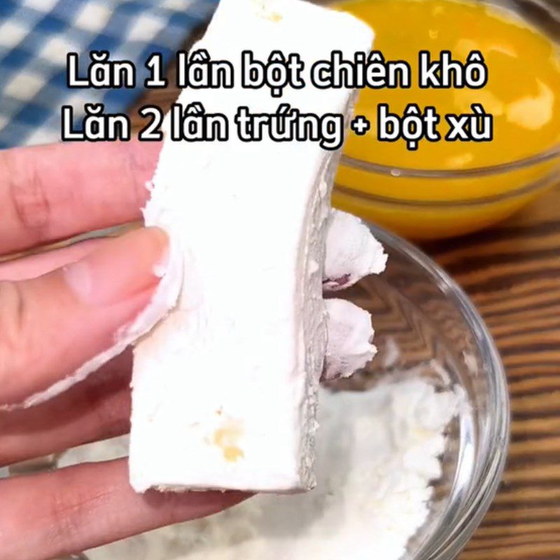 Step 2 Cooking Fried Fresh Milk Cake (Recipe shared from Tiktok Cooking with TasteVN)