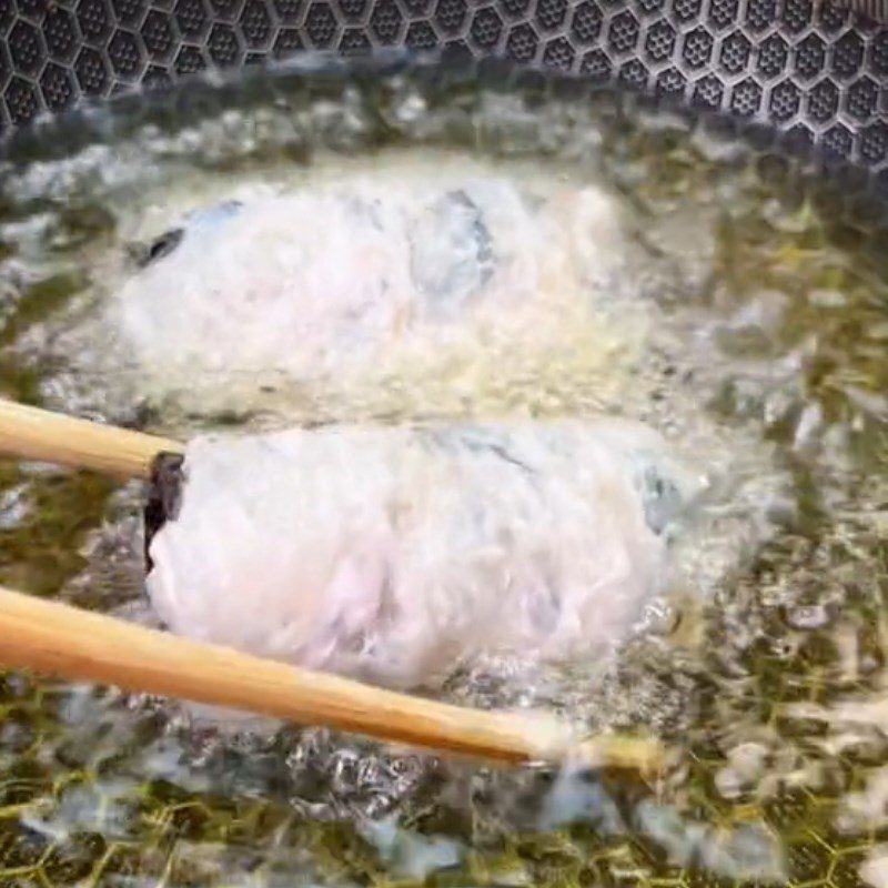 Step 3 Cooking Shrimp Cake Wrapped in Seaweed