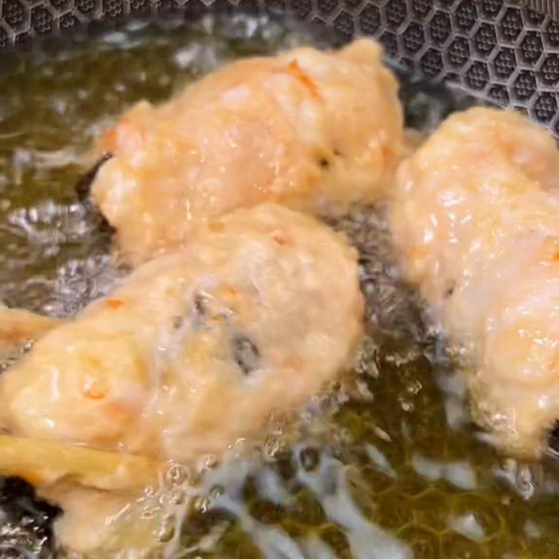 Step 3 Cooking Shrimp Cake Wrapped in Seaweed