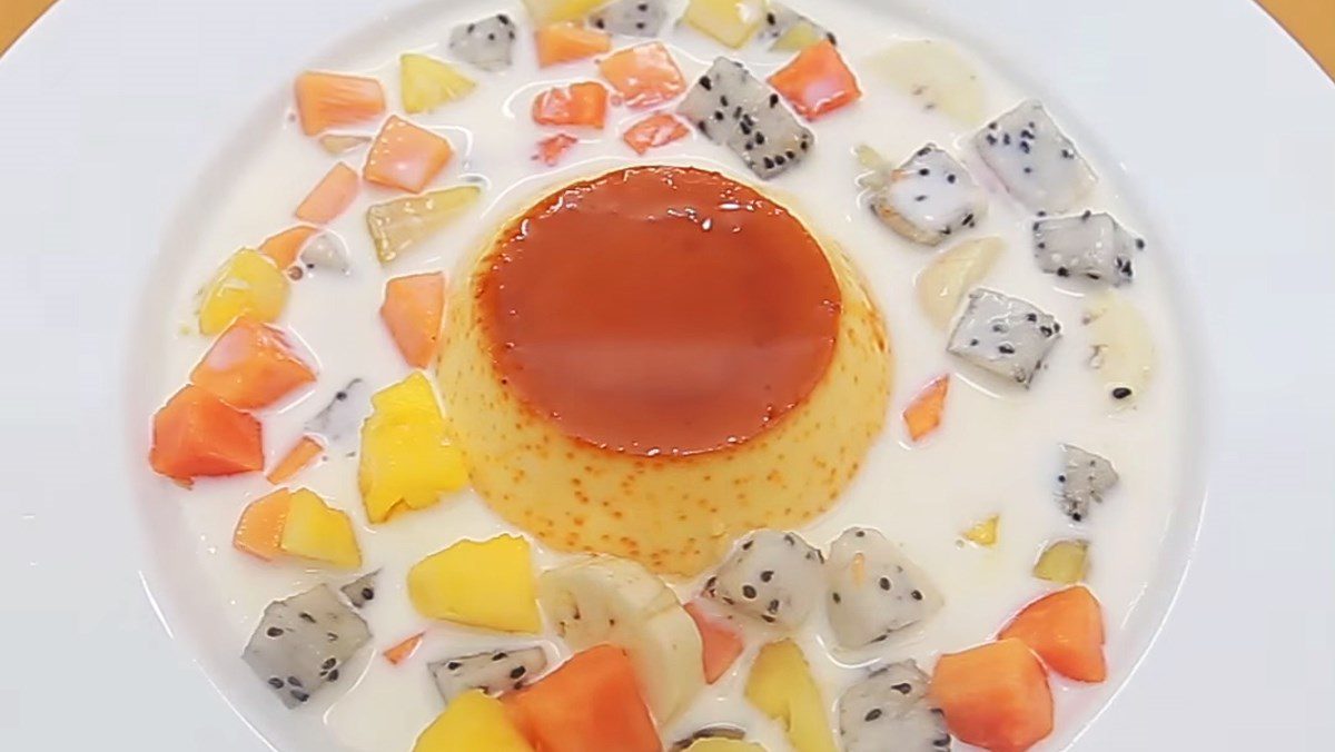 Fruit Caramel Pudding