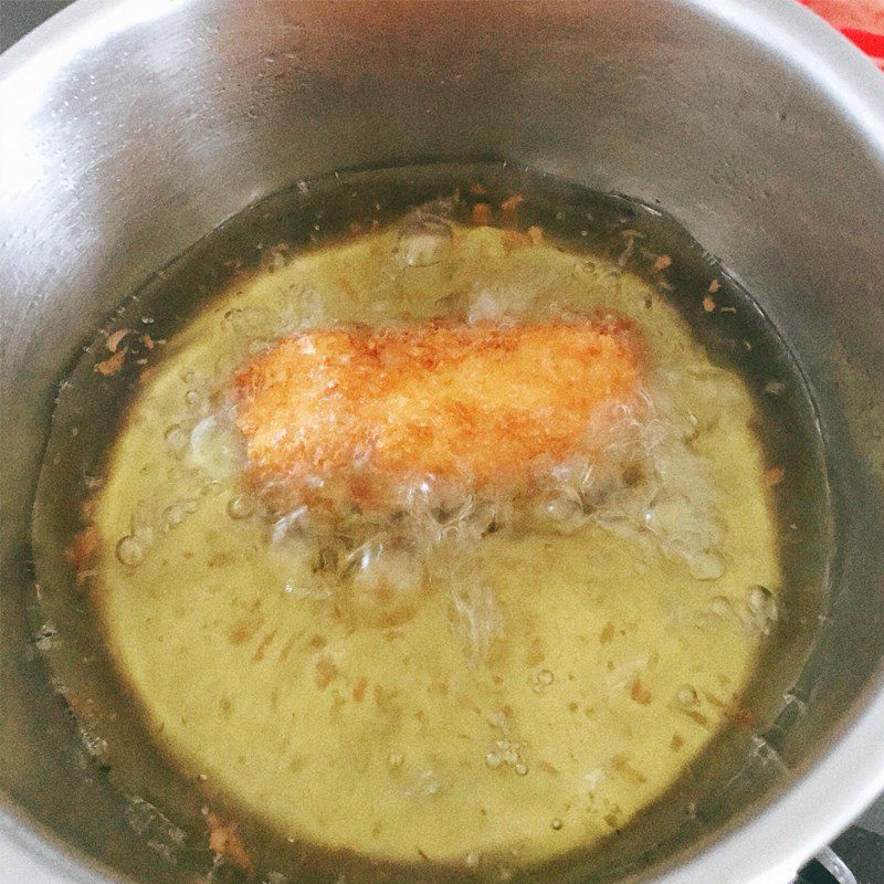 Step 5 Frying the cake Crispy fresh milk cake