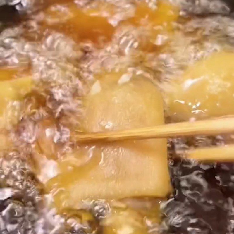 Step 3 Frying Pork Leg Crispy Fried Pork Leg (Recipe shared from Tiktok Let's Cook with TasteVN)