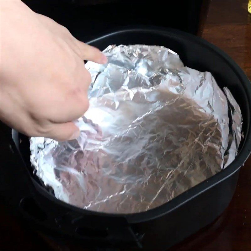 Step 3 Fry rice Fried rice using an air fryer