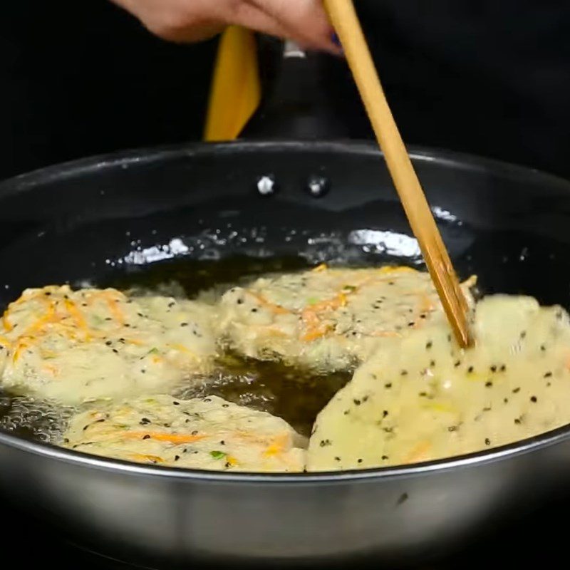 Step 4 Fried Chicken Minced Chicken Fried with Sesame