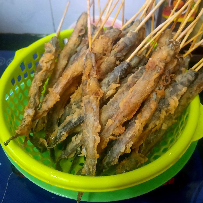 Step 3 Crispy Fried Fish - Crispy Fried Eel with Tamarind Sauce