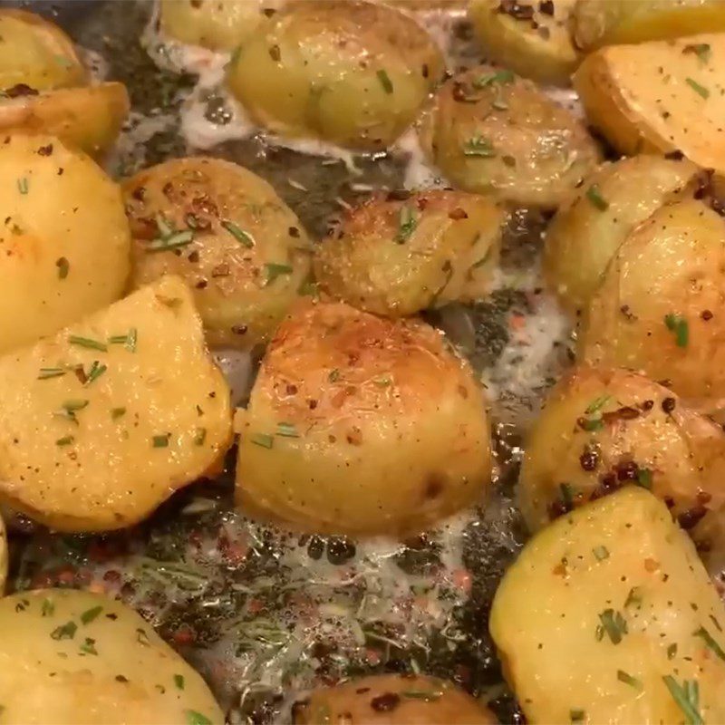 Step 3 Fry potatoes with minced garlic, butter, and rosemary Garlic Butter Fries