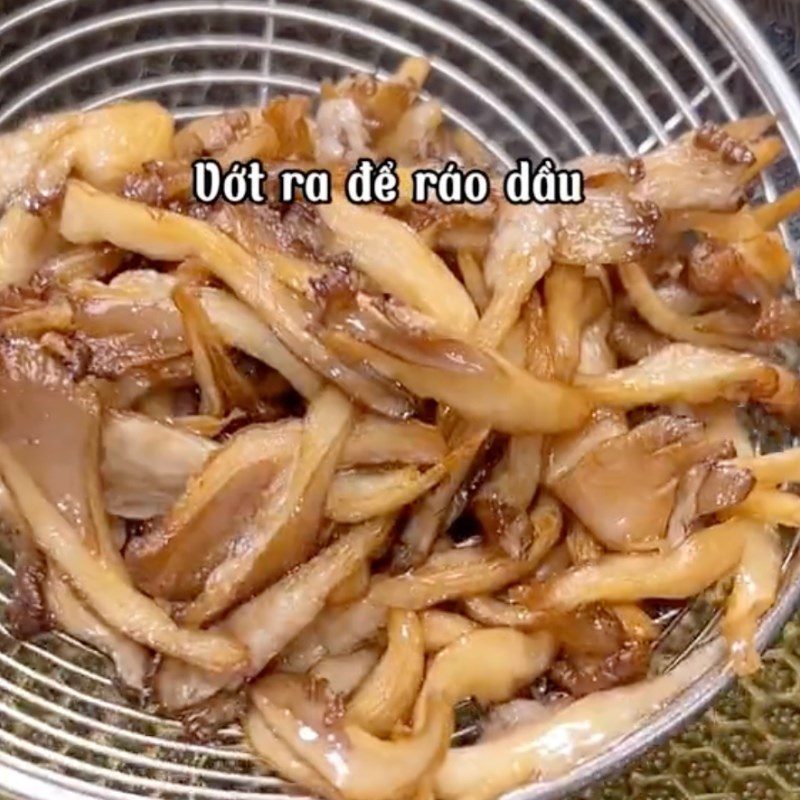 Step 2 Fry the mushrooms for Oyster Mushroom Salad