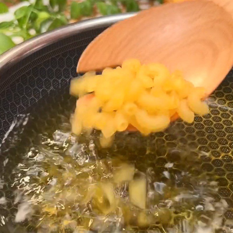 Step 1 Fry the noodles for Cheese Tossed Noodles (Recipe shared from TikTok Cooking with TasteVN)