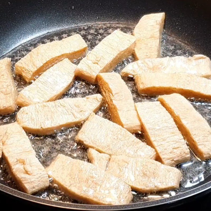 Step 2 Fry Pork Ribs and Pineapple Sweet and Sour Vegetarian Pork Ribs