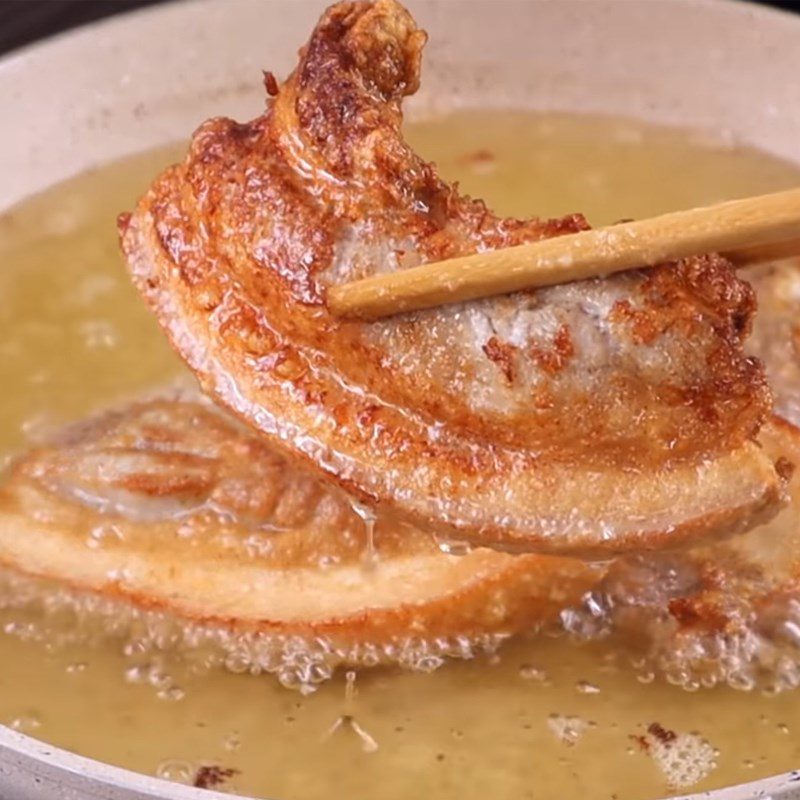 Step 6 Fry the meat Crispy pork belly fried in fish sauce