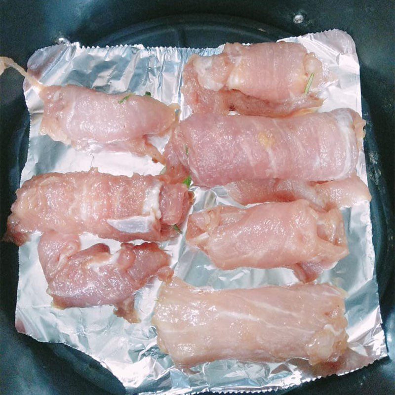 Step 4 Fried pork rolls with cheese Stuffed pork with cheese