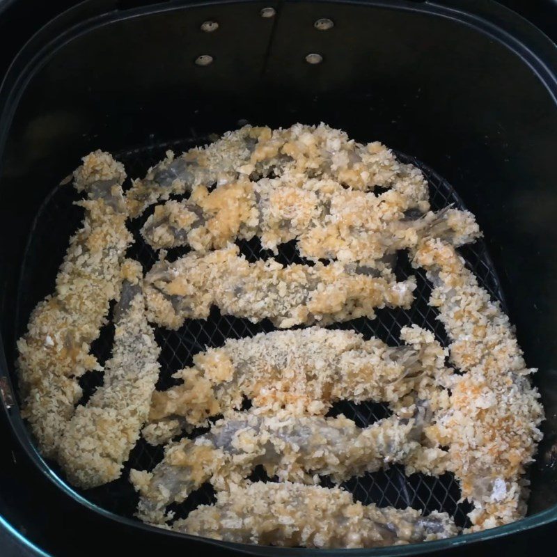 Step 3 Fried shrimp Fried shrimp using an air fryer