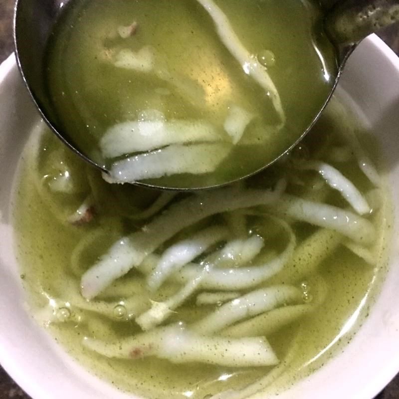 Step 3 Remove the jelly from the mold Coconut jelly with pandan leaves
