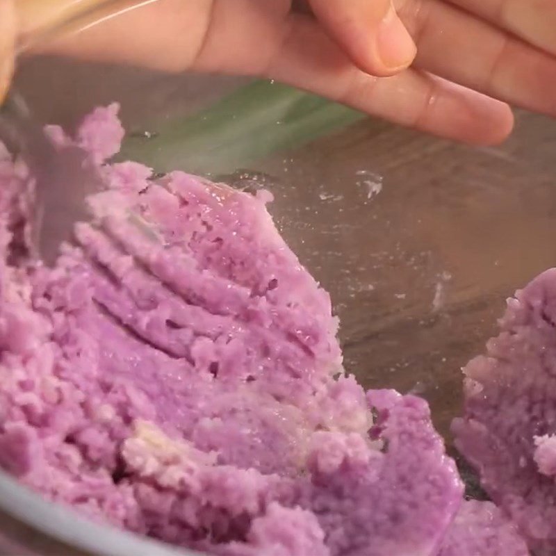 Step 1 Prepare purple yam Fried sticky rice cake with purple yam filling