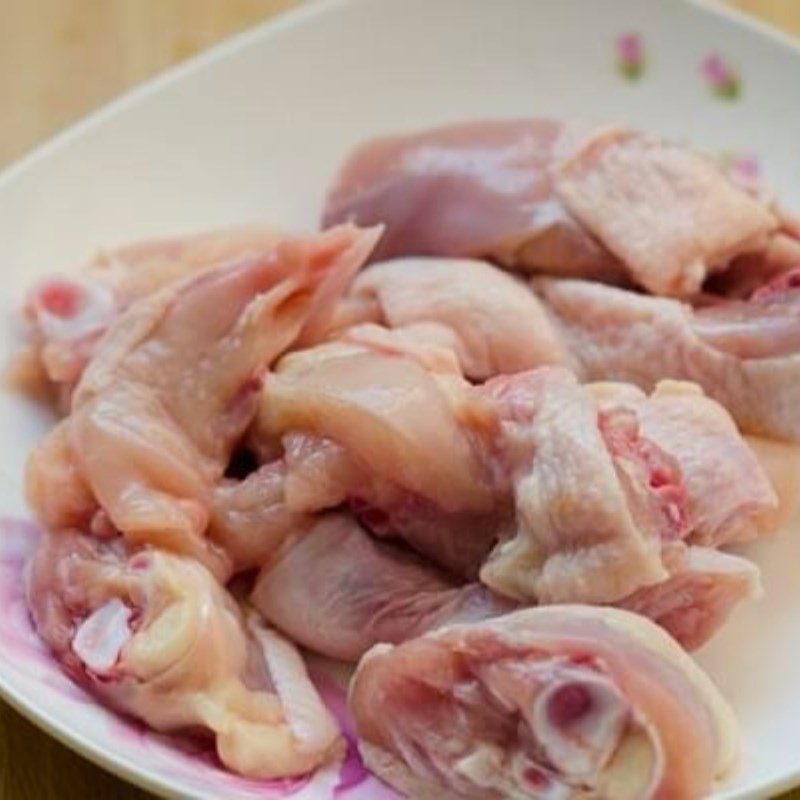 Step 1 Prepare the ingredients for Sweet and Sour Chicken (Recipe shared from Tiktok Cooking with TasteVN)