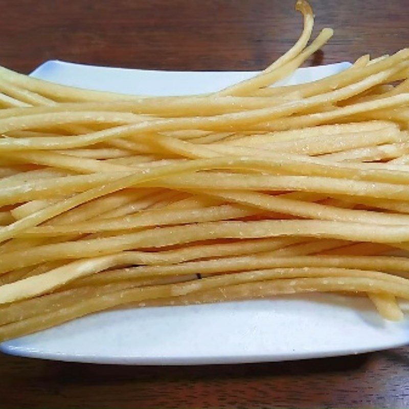 Step 1 Prepare cao lầu noodles Vegetarian cao lầu