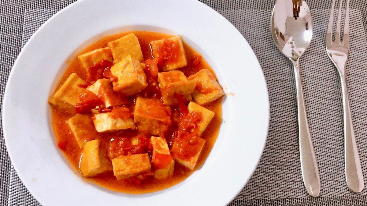 Vegetarian Tofu with Tomato Sauce