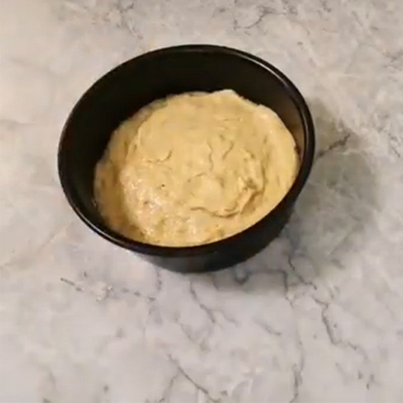 Step 3 Pour into the mold Almond Banana Bread using an air fryer
