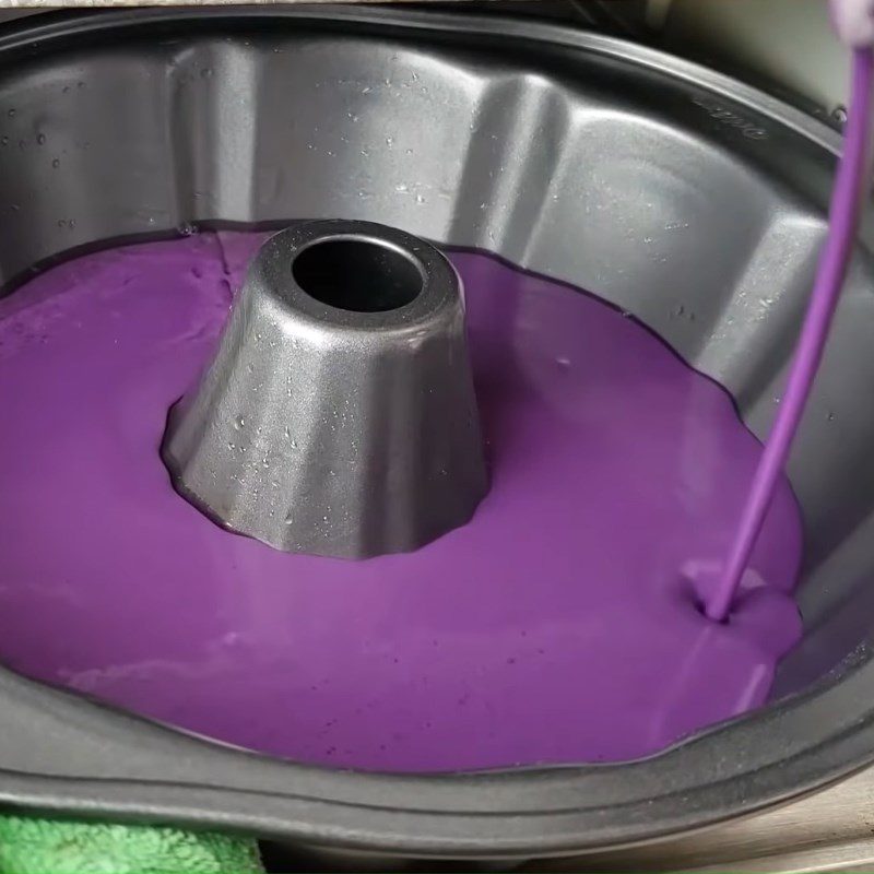 Step 3 Pouring and Baking Purple Sweet Potato Cake