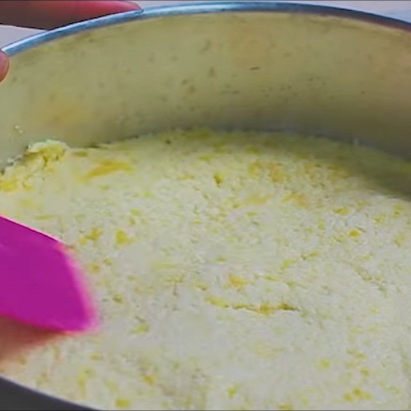 Step 5 Pour into the mold and bake the cake Baked cassava cake with jackfruit