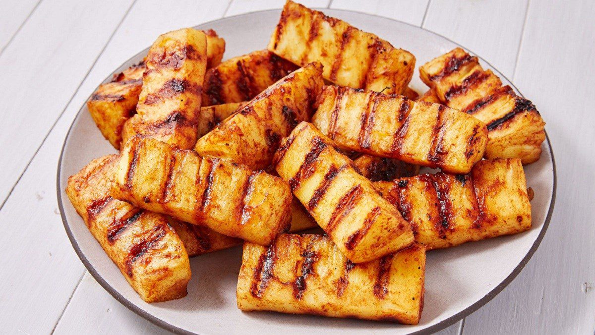 Grilled pineapple