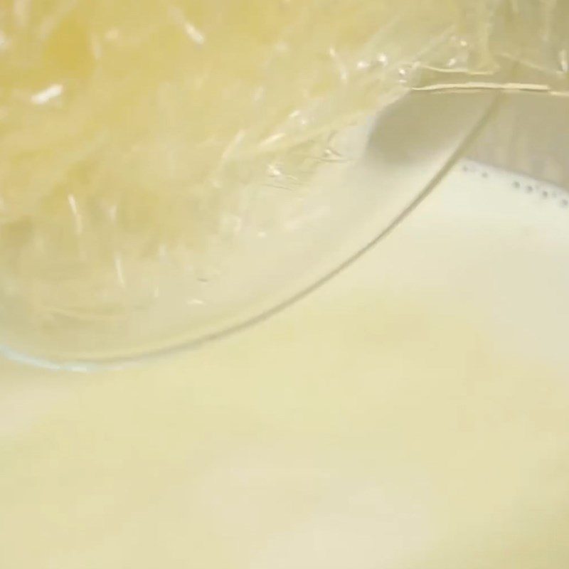 Step 2 Cook the mixture Durian yogurt jelly