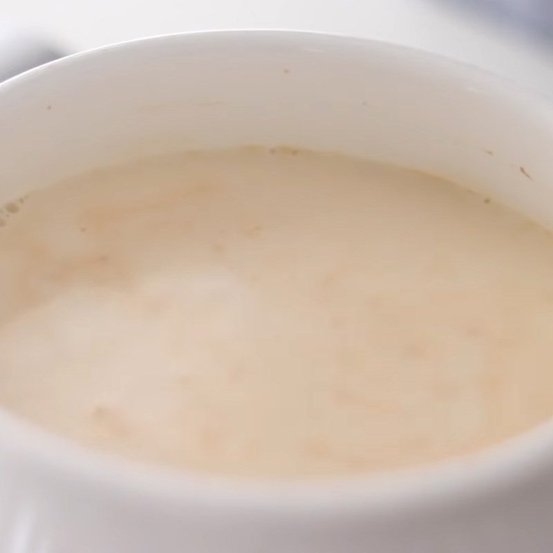 Step 2 Cook the caramel milk mixture for caramel milk pudding
