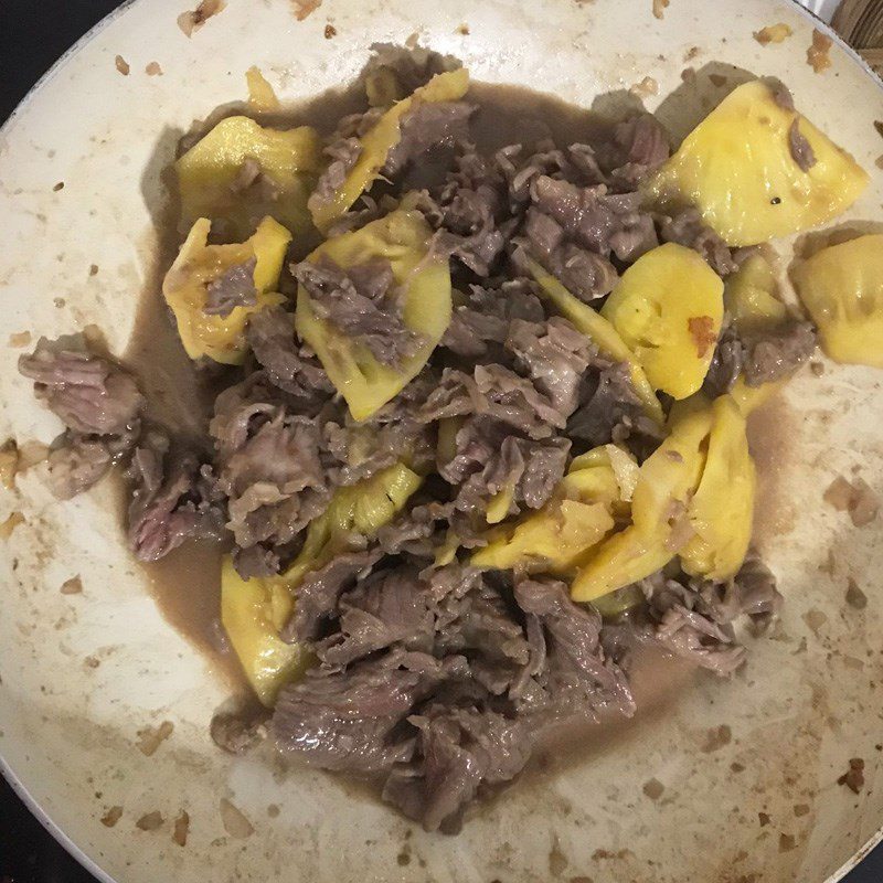 Step 3 Make beef sautéed with pineapple Beef sautéed with pineapple (recipe shared by a user)