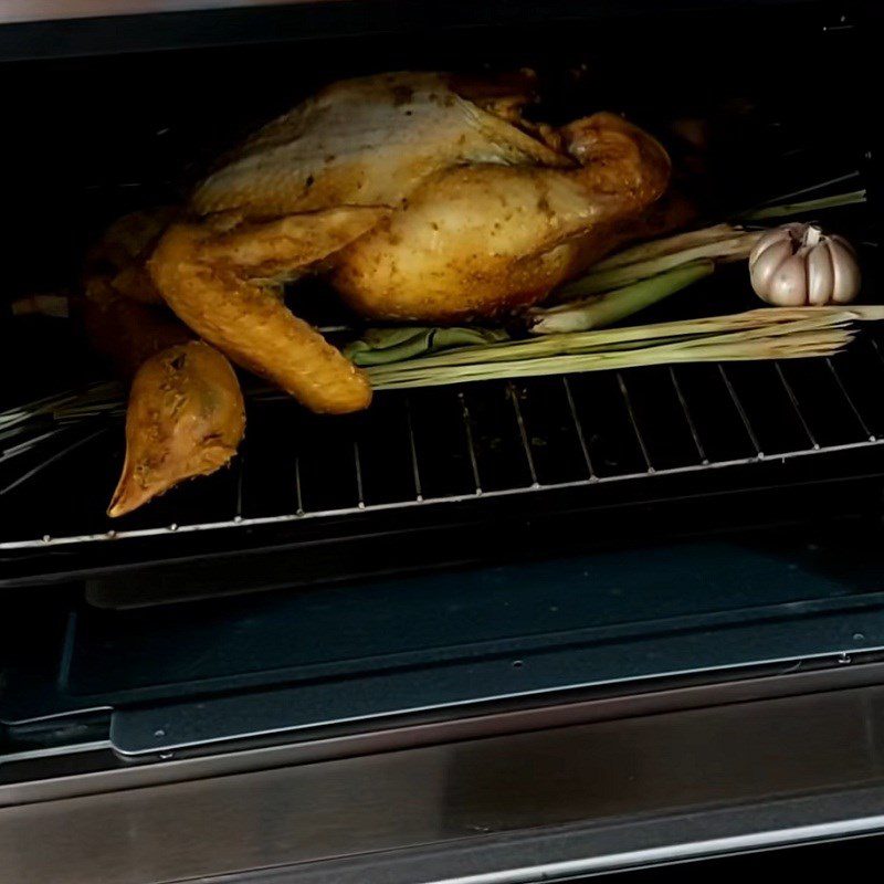 Step 5 Roast the chicken for roasted chicken in the oven