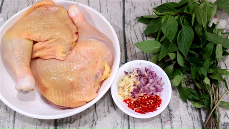Ingredients for braised chicken with basil leaves