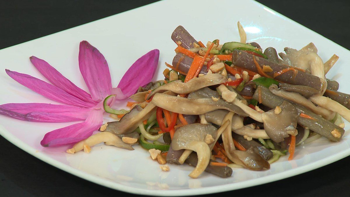 Water Lily Salad with Oyster Mushrooms