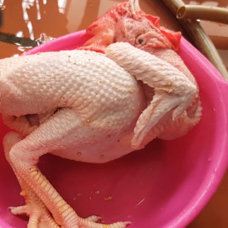 Step 3 Marinate the chicken Coconut water steamed chicken