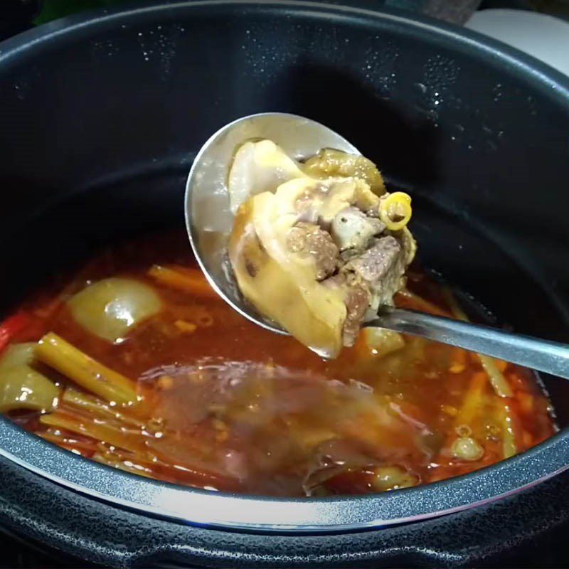 Step 4 Beef Tail Braised with Satay