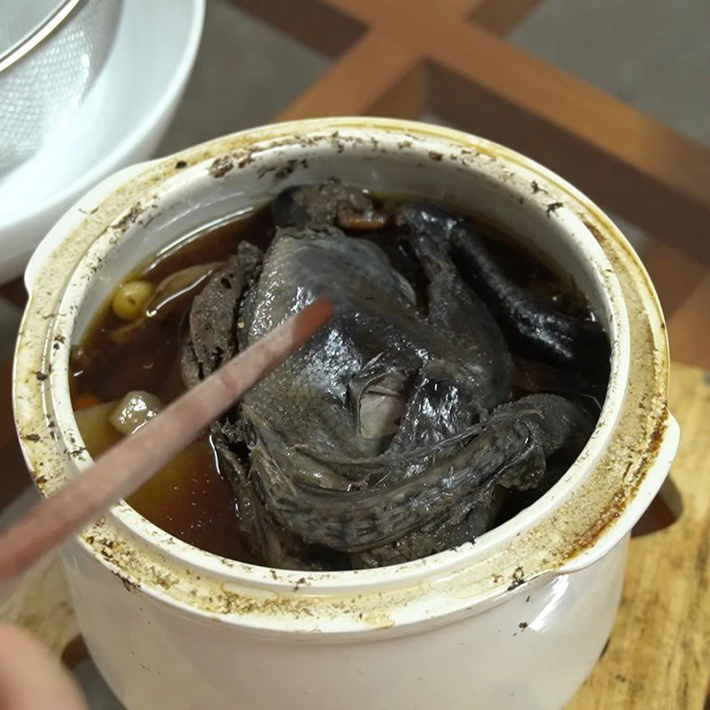 Step 3 Stewing Chicken Black Chicken Porridge