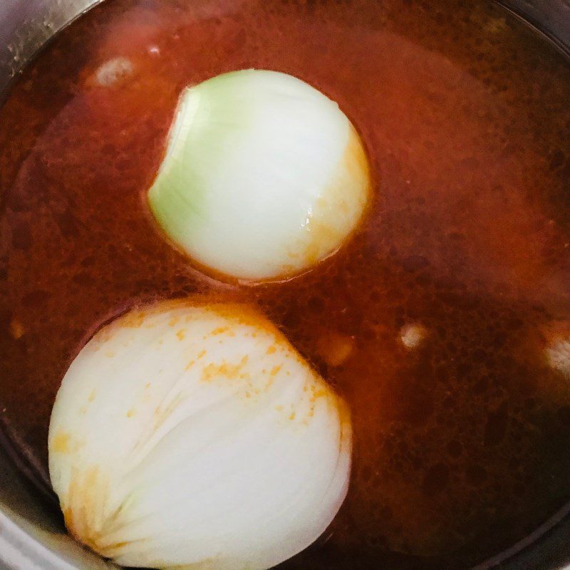 Step 4 Stew the pork hock Lagu pork hock